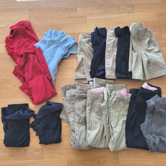 Girls size M uniform lot - Picture 1 of 5